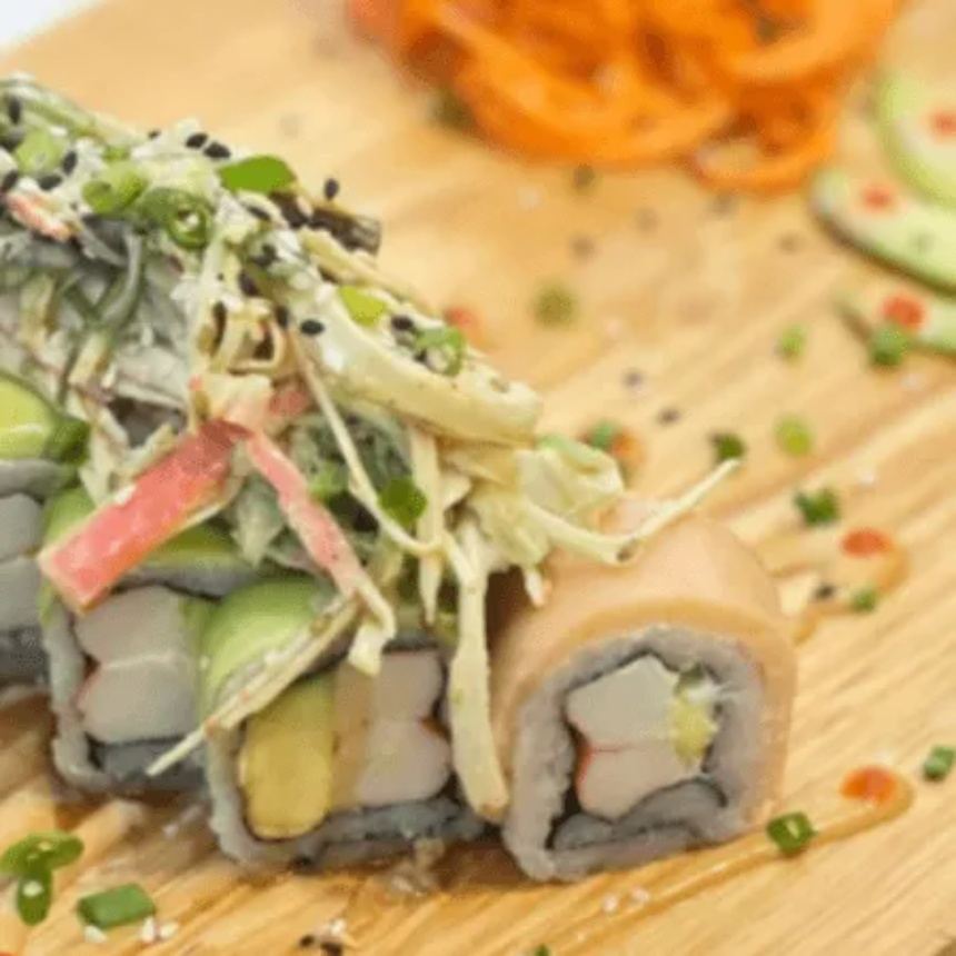 Roll Kani Especial abrazado de aguacate
